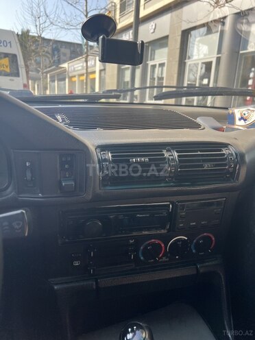 BMW 520 1993, 130,000 km - 2.0 l - Bakı