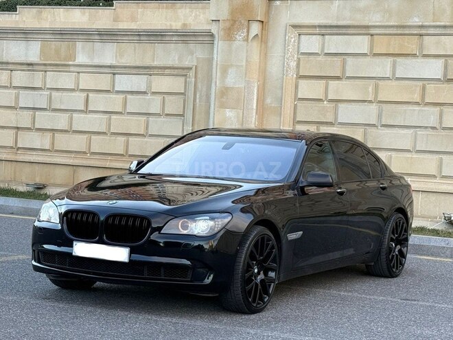 BMW 740-4