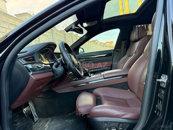 BMW 740-13