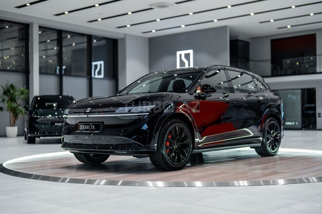 ZEEKR 7X-1