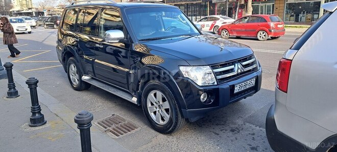 Mitsubishi Pajero 2008, 321,000 km - 3.0 l - Bakı