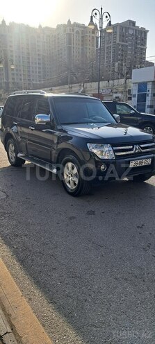 Mitsubishi Pajero 2008, 321,000 km - 3.0 l - Bakı