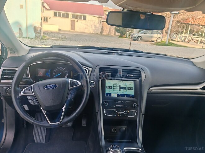 Ford Fusion (North America)-11