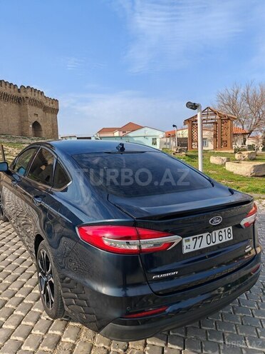 Ford Fusion (North America)-15