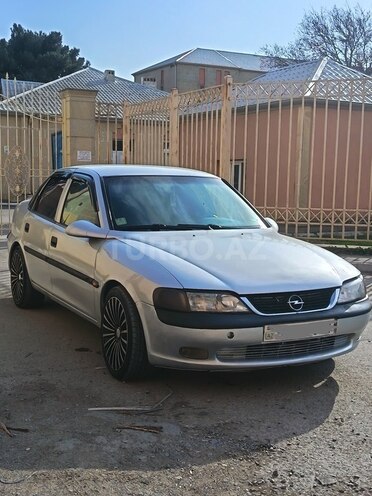 Opel Vectra 1998, 270,000 km - 1.6 l - Bakı