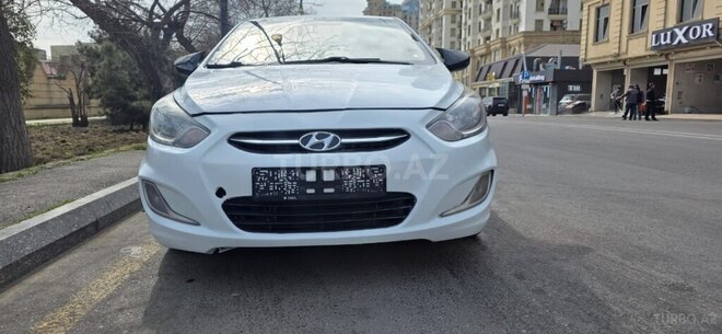 Hyundai Accent 2013, 215,000 km - 1.4 l - Bakı