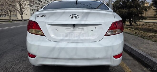 Hyundai Accent 2013, 215,000 km - 1.4 l - Bakı