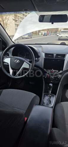 Hyundai Accent 2013, 215,000 km - 1.4 l - Bakı