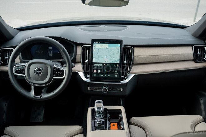Volvo XC90-3
