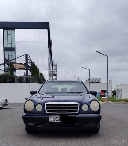 Mercedes E 220 1999, 965,000 km - 2.2 l - Ağcabədi