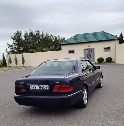 Mercedes E 220 1999, 965,000 km - 2.2 l - Ağcabədi