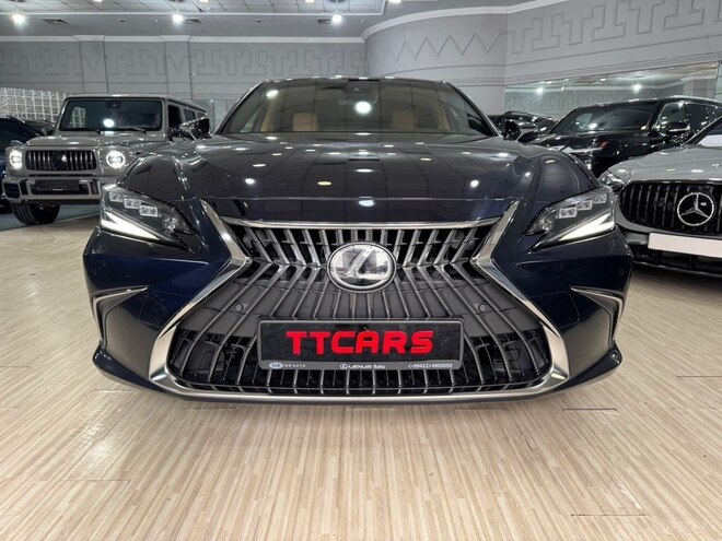 Lexus ES 250-1