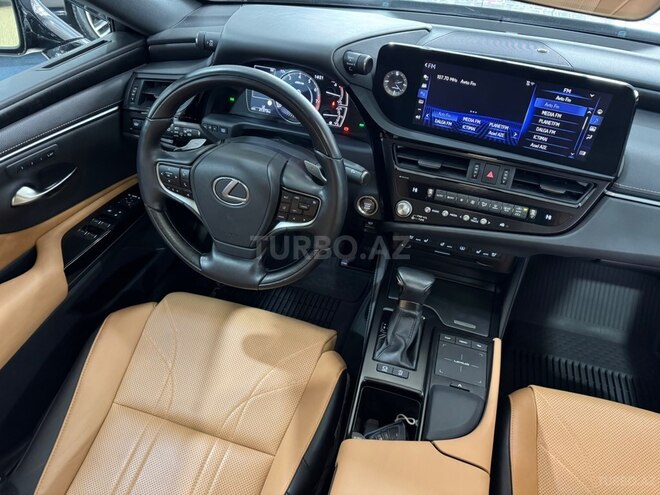 Lexus ES 250-15