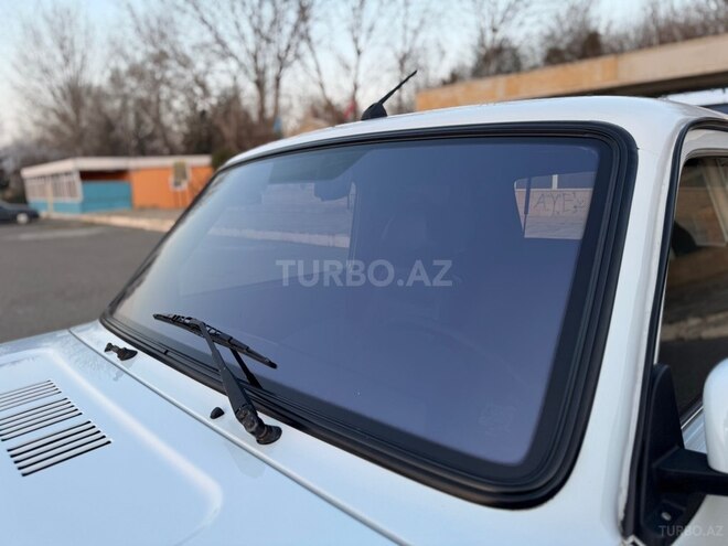 LADA (VAZ) Niva-18
