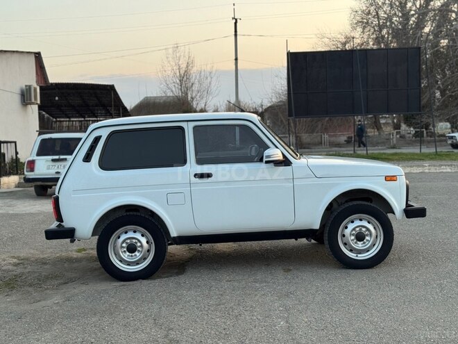 LADA (VAZ) Niva-5