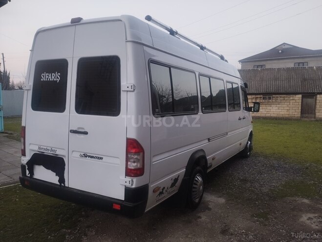 Mercedes Sprinter 413-13