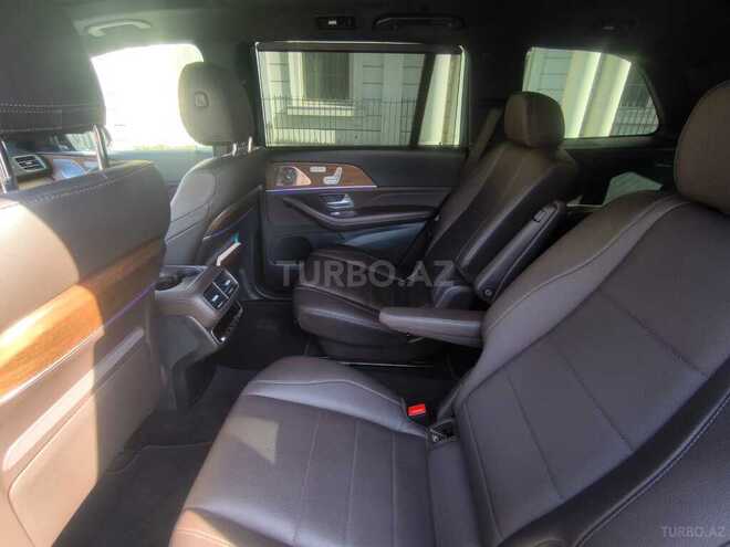 Mercedes GLS 450 4MATIC-11
