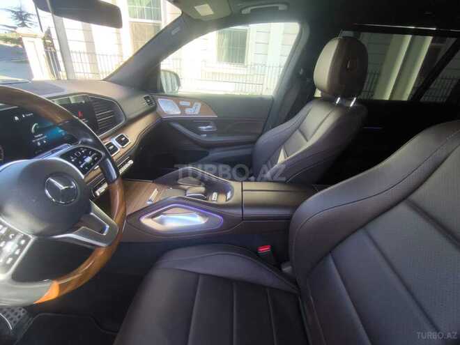 Mercedes GLS 450 4MATIC-10
