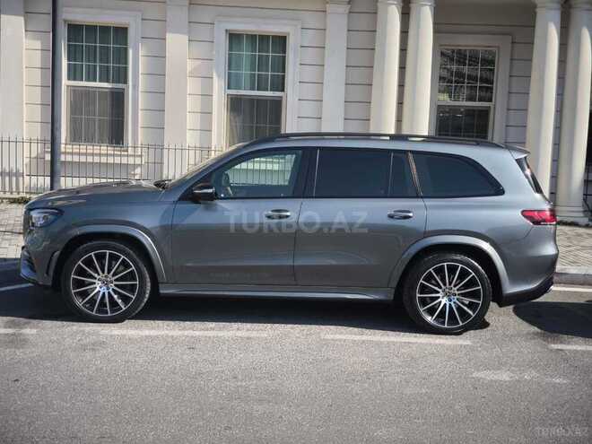 Mercedes GLS 450 4MATIC-16
