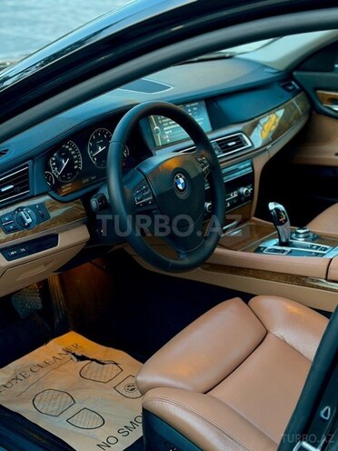 BMW 740 2010, 197,000 km - 3.0 l - Bakı