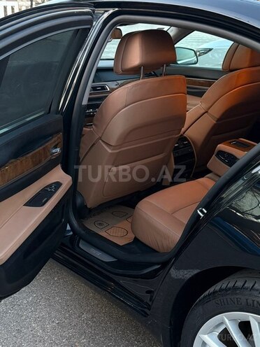 BMW 740 2010, 197,000 km - 3.0 l - Bakı