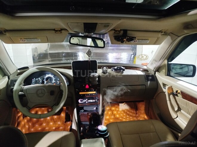 Mercedes C 230 1998, 300,000 km - 2.3 l - Bakı