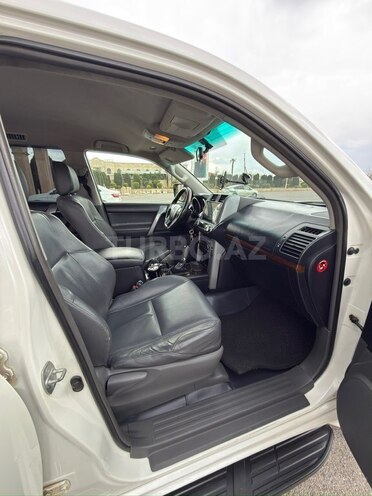 Toyota Land Cruiser Prado 2010, 179,900 km - 2.7 l - Bərdə