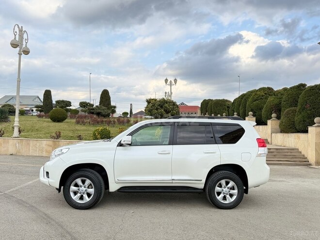 Toyota Land Cruiser Prado 2010, 179,900 km - 2.7 l - Bərdə