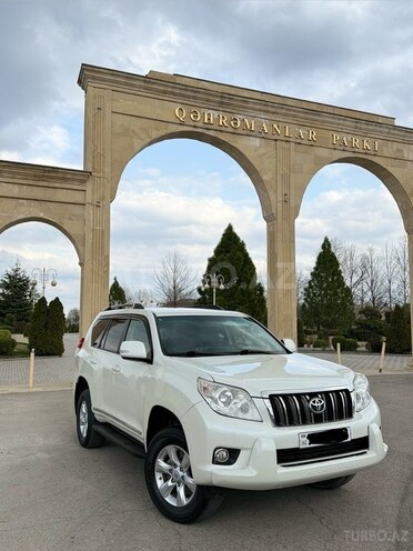 Toyota Land Cruiser Prado 2010, 179,900 km - 2.7 l - Bərdə
