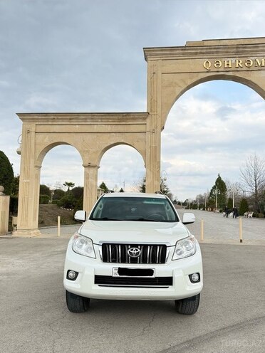 Toyota Land Cruiser Prado 2010, 179,900 km - 2.7 l - Bərdə