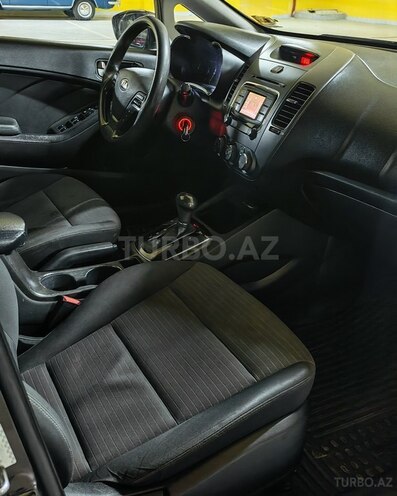 Kia Forte 2016, 214,043 km - 2.0 l - Bakı