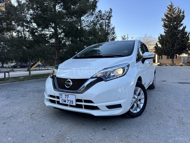 Nissan Note-2