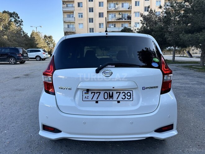 Nissan Note-6