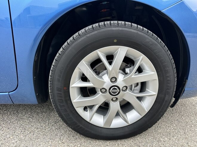 Nissan Note-13