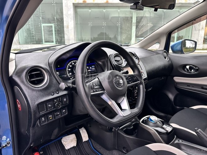 Nissan Note-16