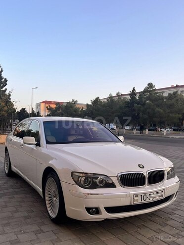 BMW 740-10