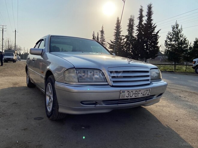 Mercedes C 200 1994, 560,000 km - 2.0 l - Saatlı