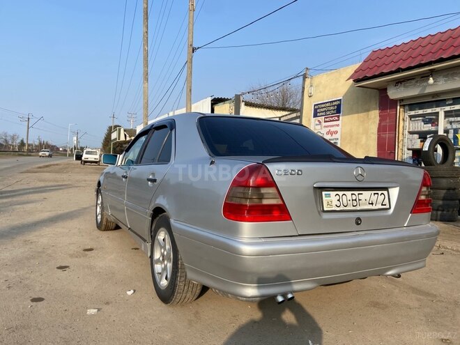 Mercedes C 200 1994, 560,000 km - 2.0 l - Saatlı