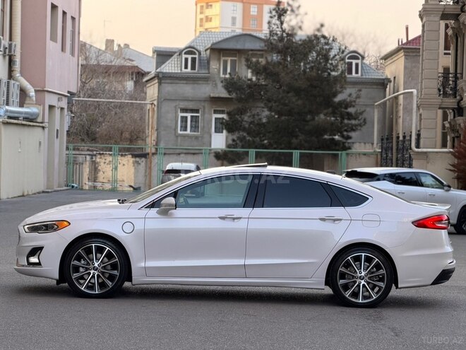 Ford Fusion (North America)-8