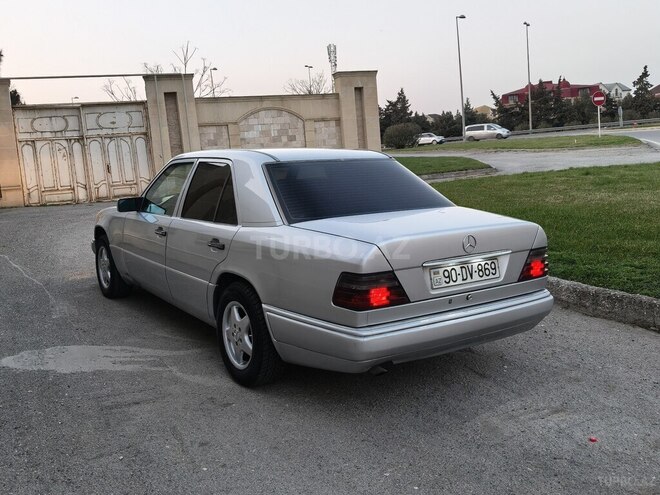 Mercedes 250 D 1995, 445,000 km - 2.5 l - Bakı