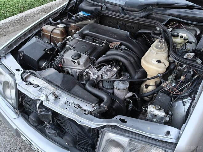Mercedes 250 D 1995, 445,000 km - 2.5 l - Bakı