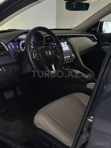 Honda Insight-18