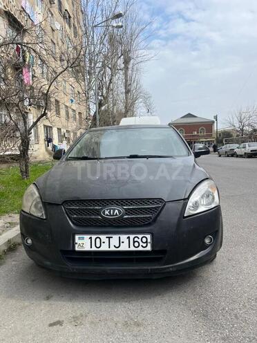 Kia Ceed-1