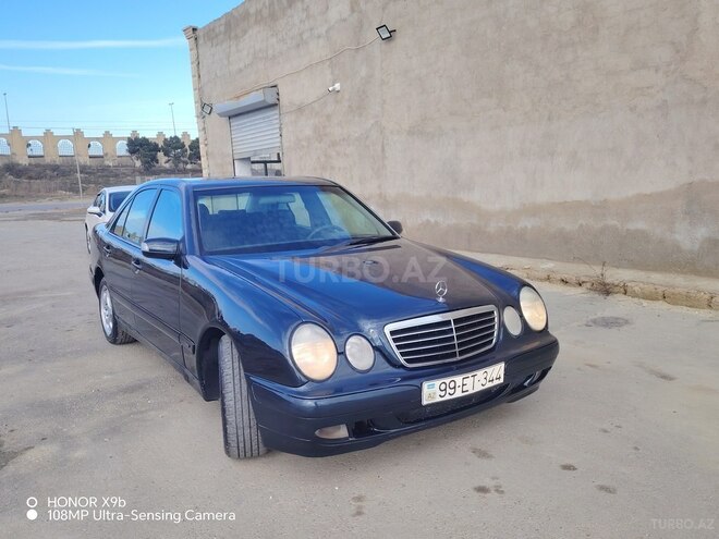 Mercedes E 200 1999, 325,000 km - 2.0 l - Bakı