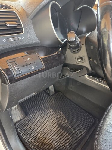 Kia Sorento-14