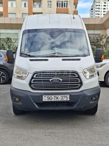 Ford Transit-1