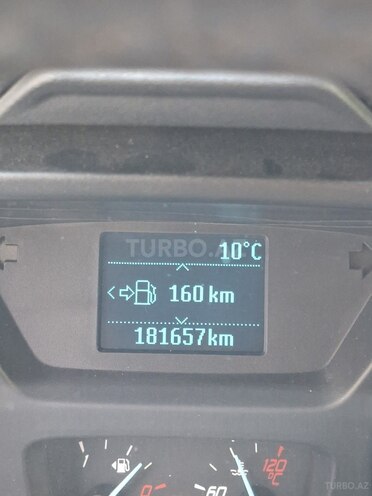 Ford Transit-14