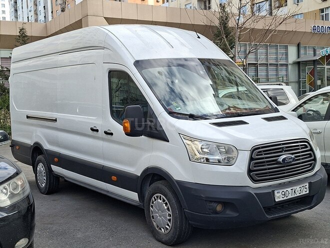 Ford Transit-3