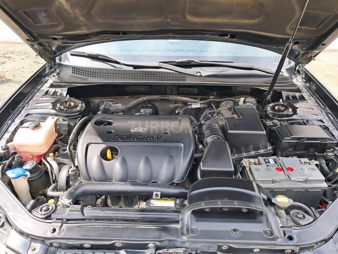Hyundai Sonata-6