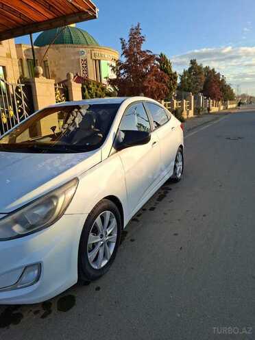 Hyundai Accent 2016, 229,170 km - 1.6 l - Balakən